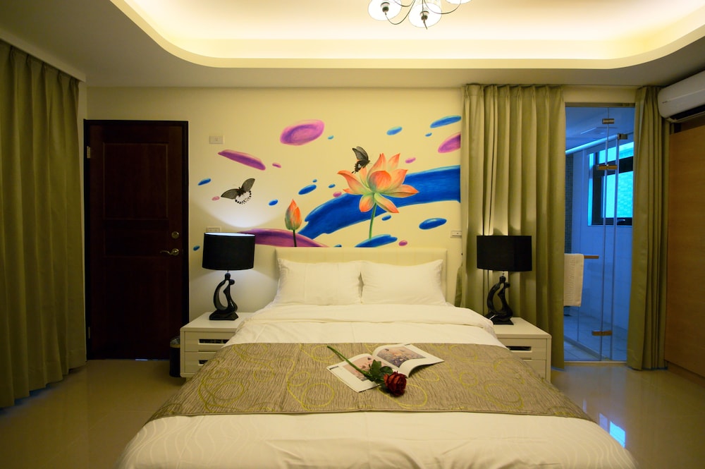 Premium Triple Room, Multiple Beds photo 2