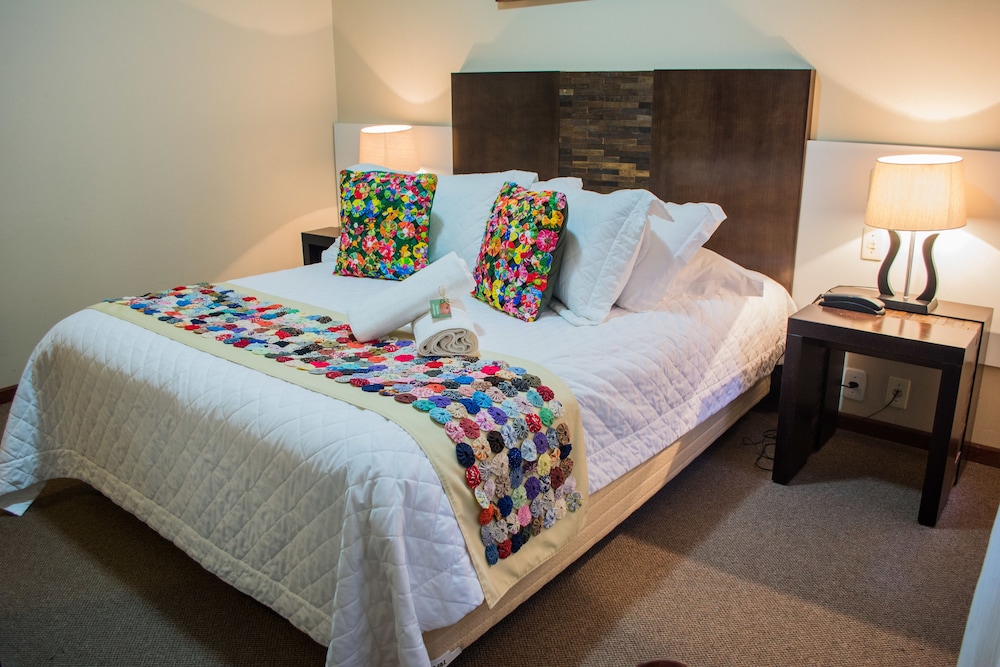 Luxury Suite photo 1