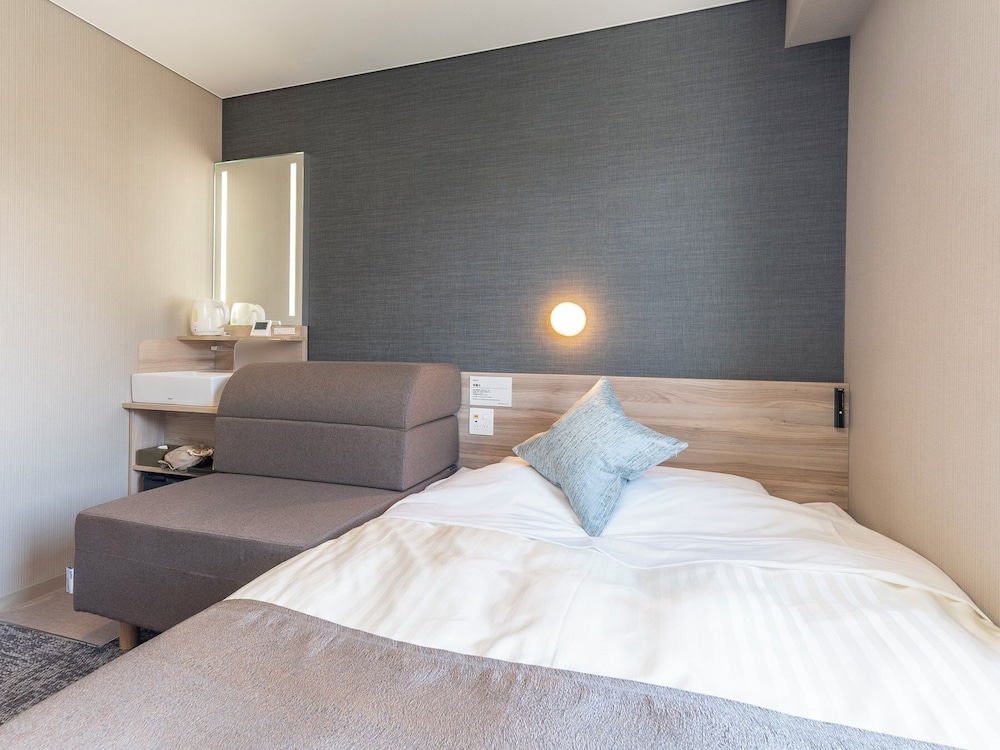 [Breakfast Included] Double Bed With Sofa Room, Non Smoking