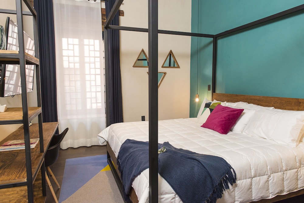 Suite (11) photo 2