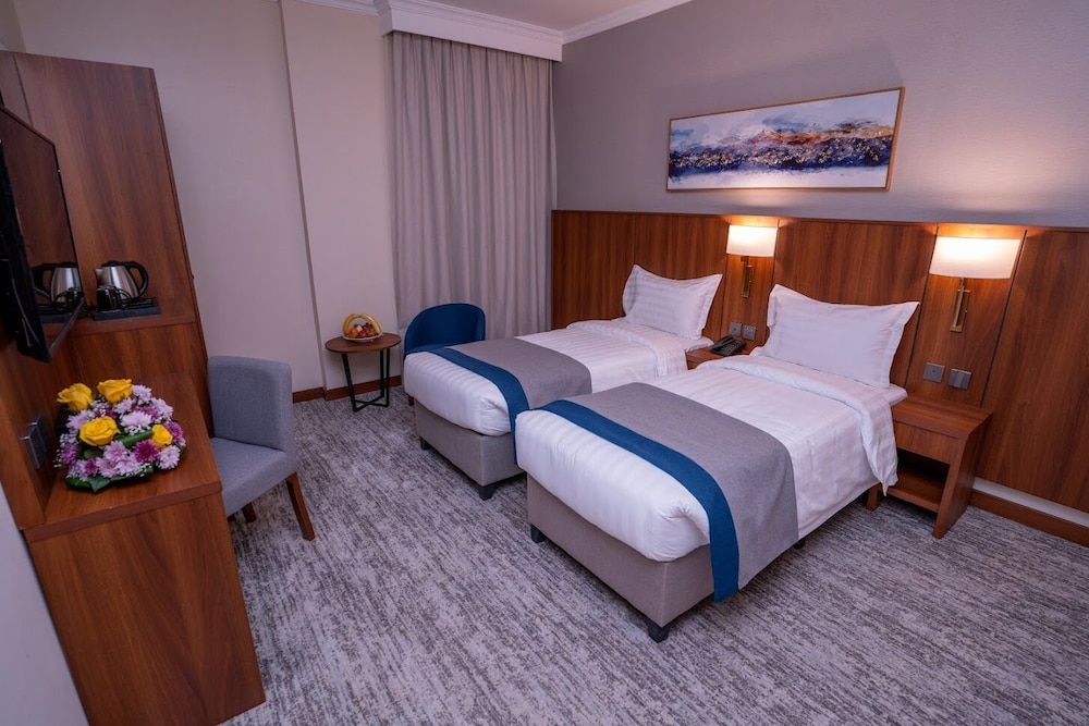 Basic Double or Twin Room photo 2