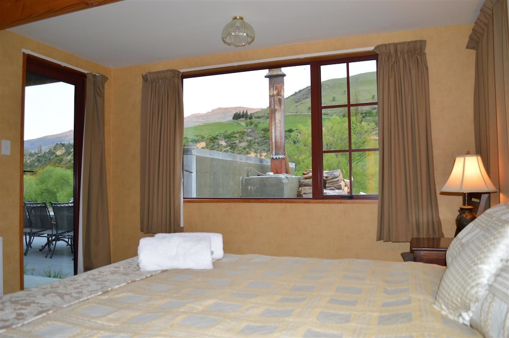 Cardrona Mountain House photo 3