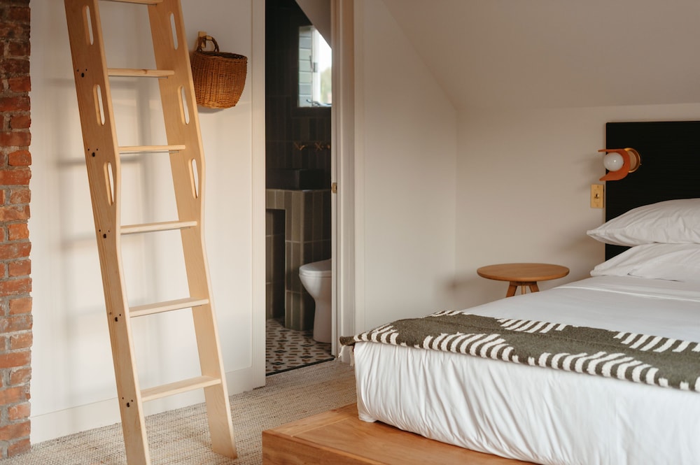 King with Loft