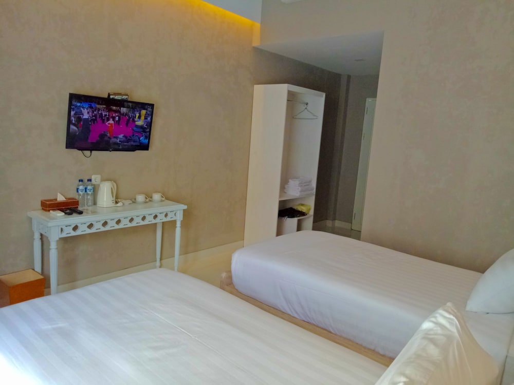 Deluxe Twin Room - Photo 5