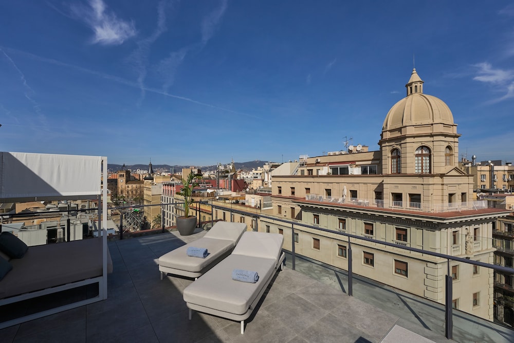 Junior Suite, Private Pool, City View (Panoramic View, Deluxe) thumbnail 6