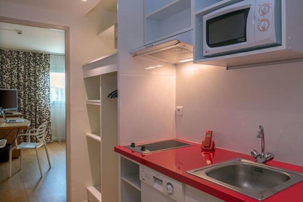 Superior Triple Room photo 3