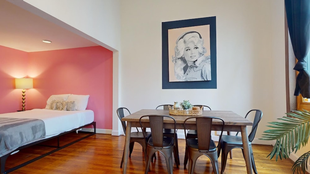 The Dolly Suite