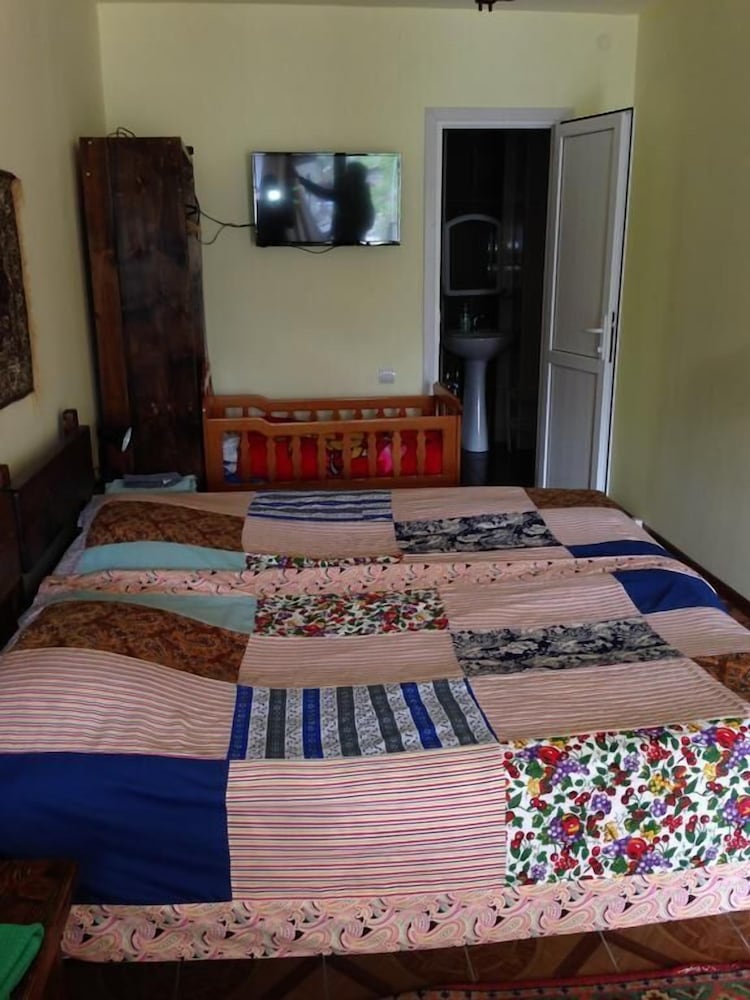 Family Room photo 3