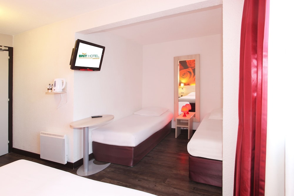 Quadruple Room photo 2