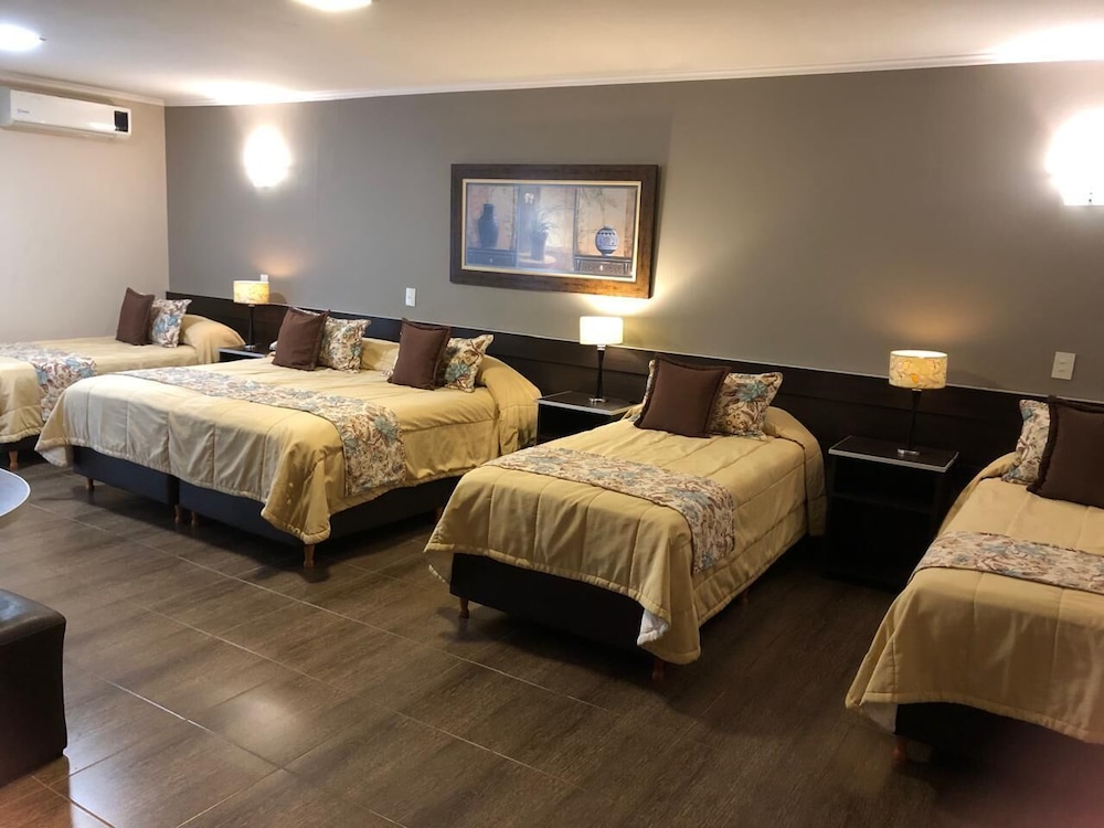 Family Room, Park View