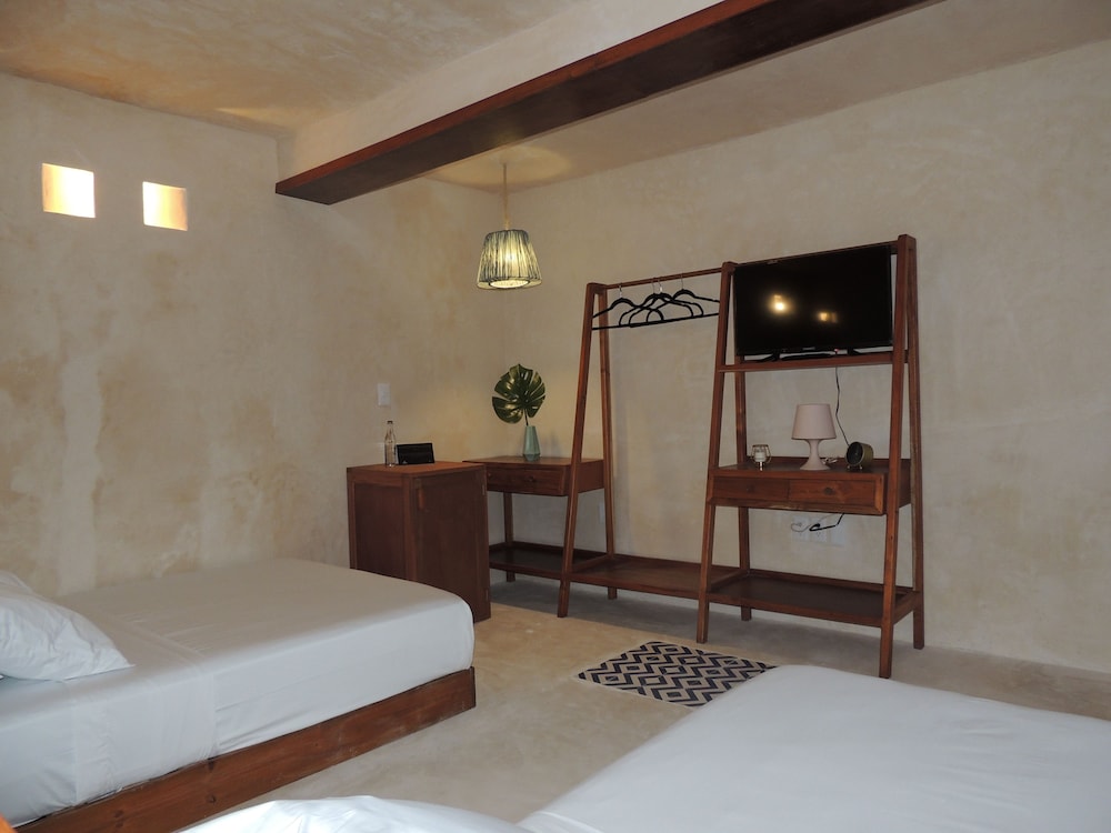 Deluxe Room, 2 Double Beds, Non Smoking photo 1