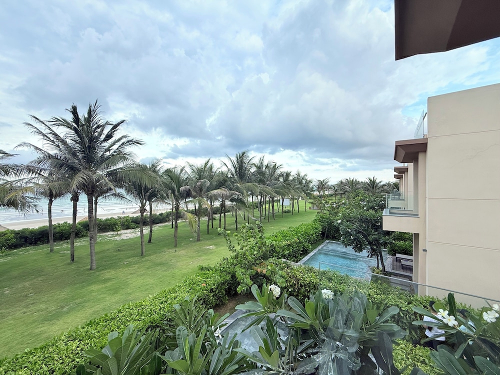 Executive Villa, 3 Bedrooms, Private Pool, Beachfront photo 1
