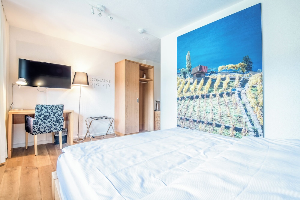 Classic Double Room, 1 Queen Bed - Photo 5