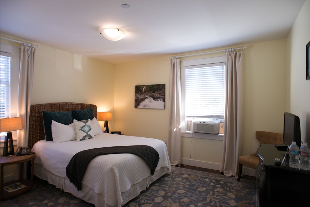 Tolt River Suite photo 1
