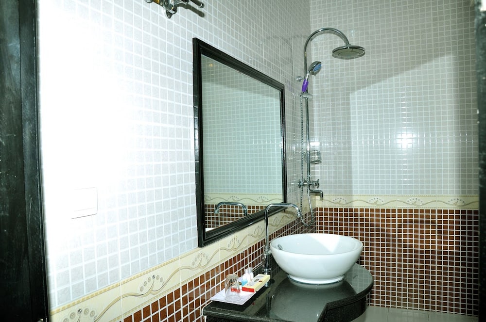 Deluxe Twin Room photo 2