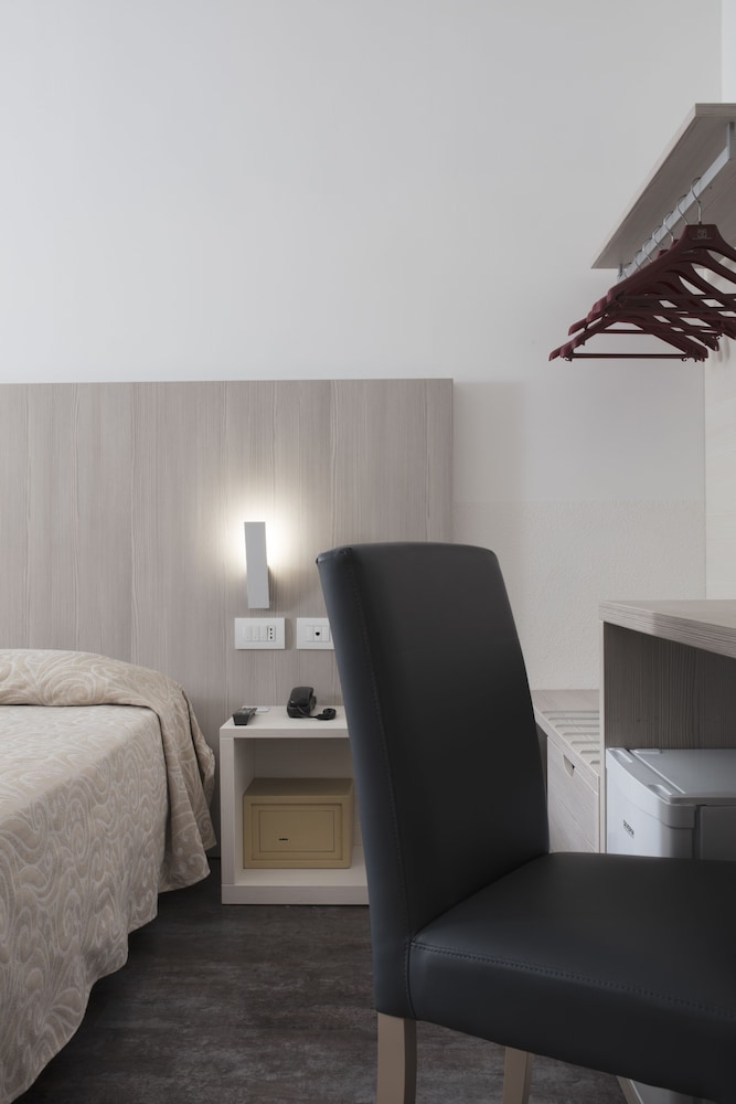 Comfort Double or Twin Room - Photo 3