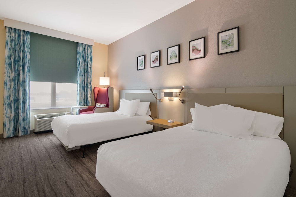 Room, 2 Queen Beds, Accessible (Hearing) - Photo 2