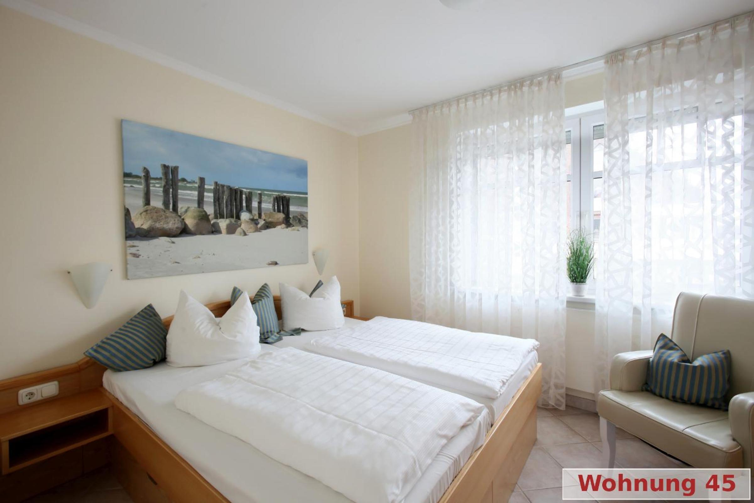 Apartment 45 with Balcony and Sea View photo 3