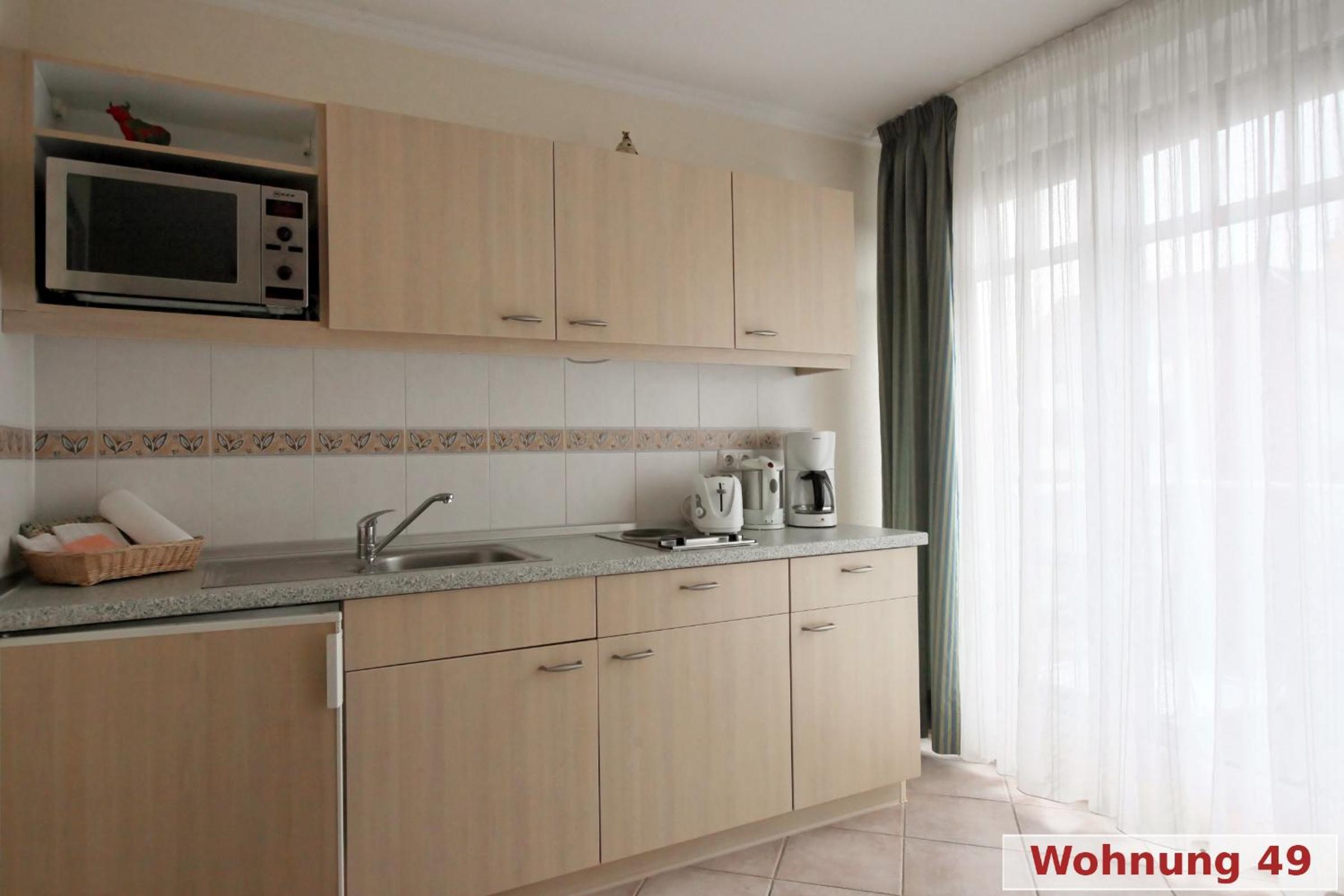 Apartment 49 - Photo 7