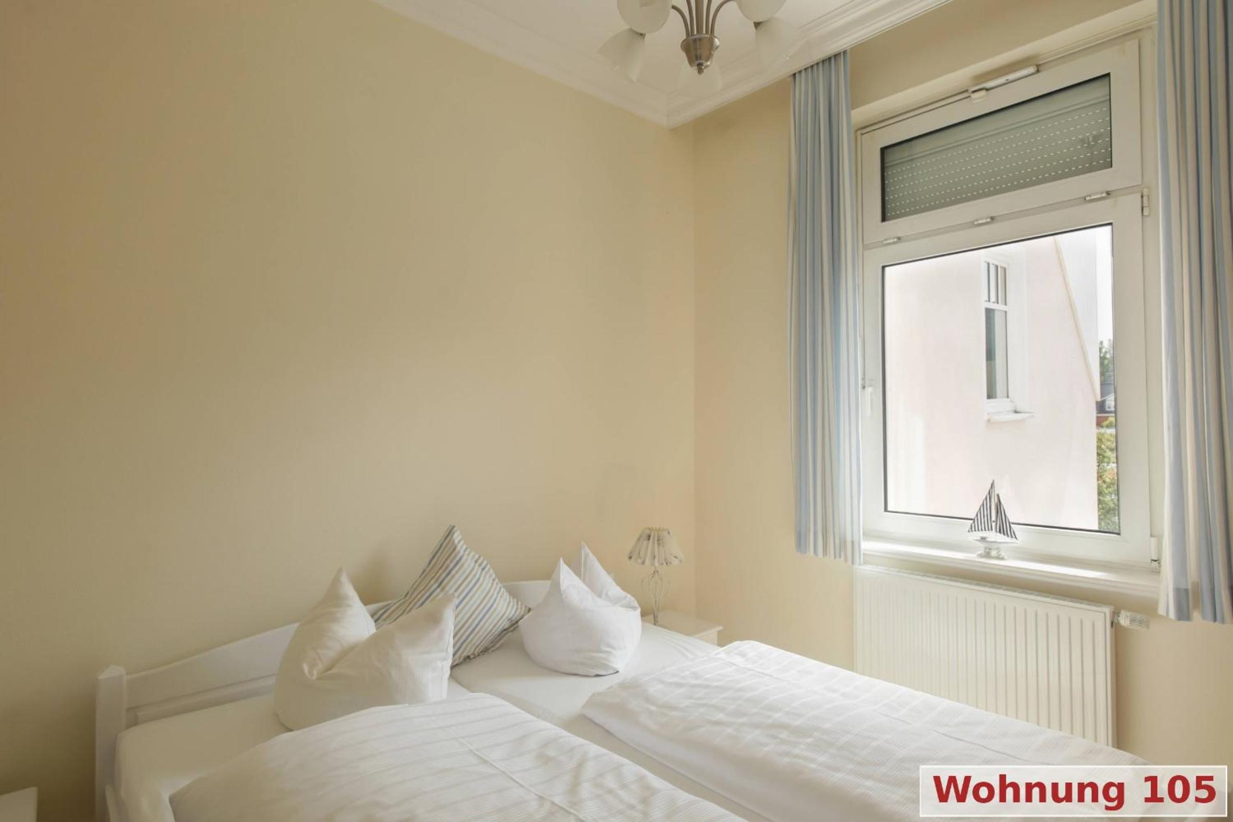 Apartment 105 with Sea View - Photo 5