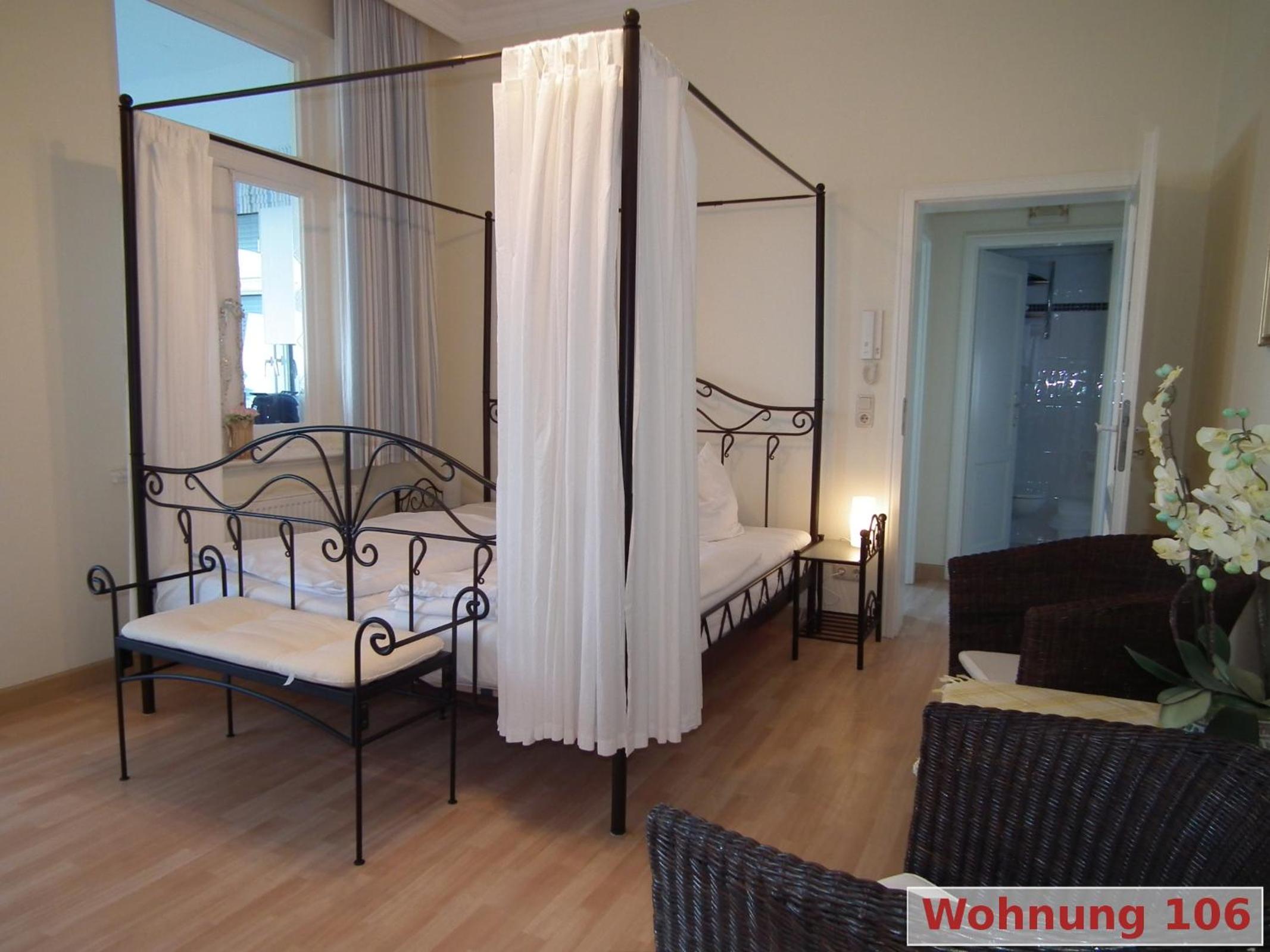 Apartment 106 with Sea View - Photo 2