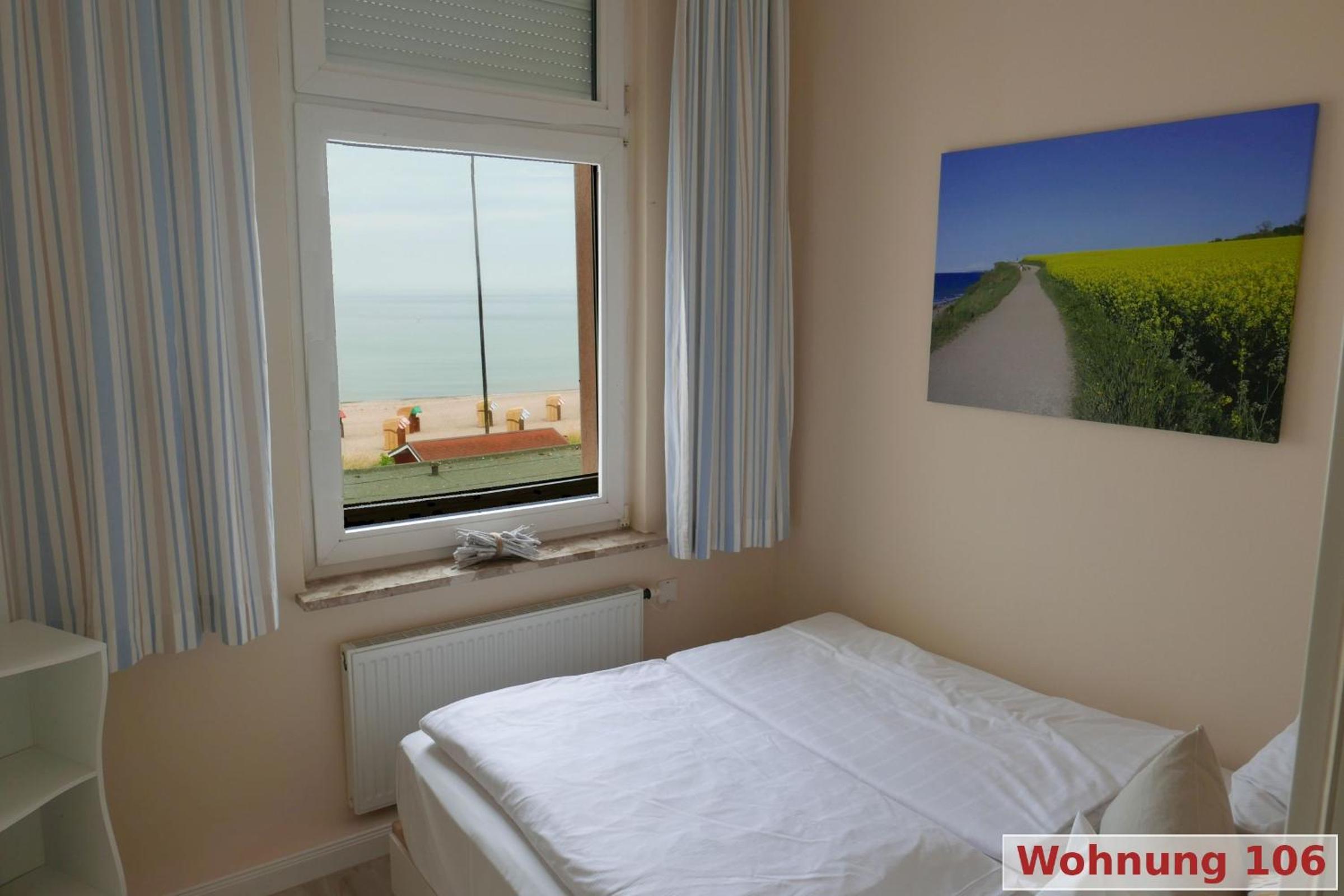 Apartment 106 with Sea View - Photo 6