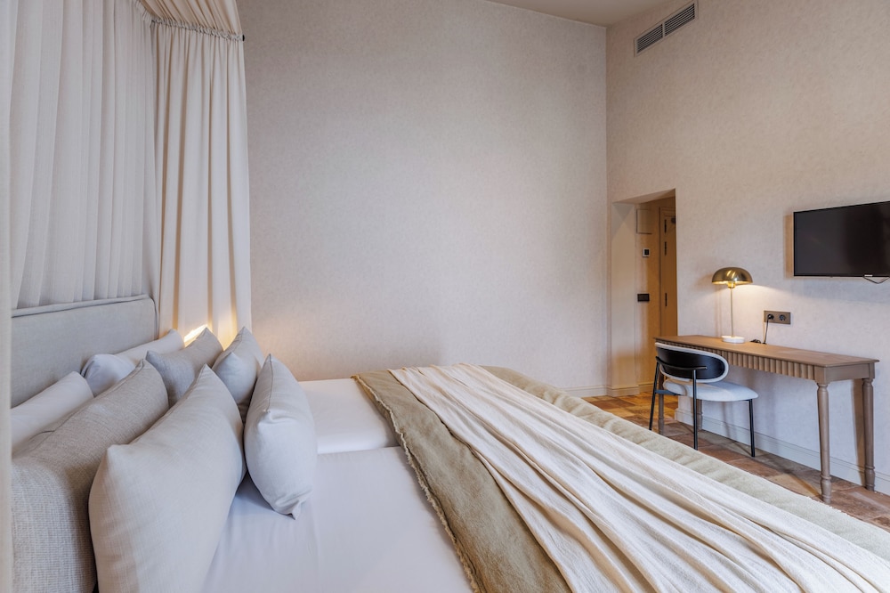 Standard Double Room, Mountain View photo 2