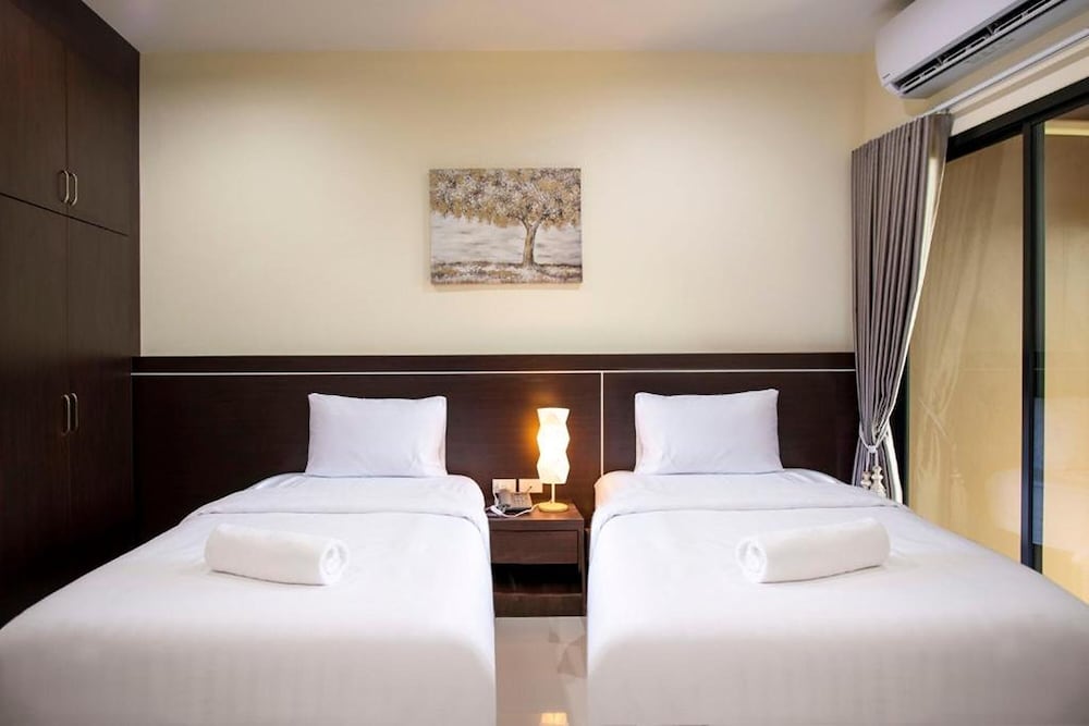 Superior Twin Room - Photo 12