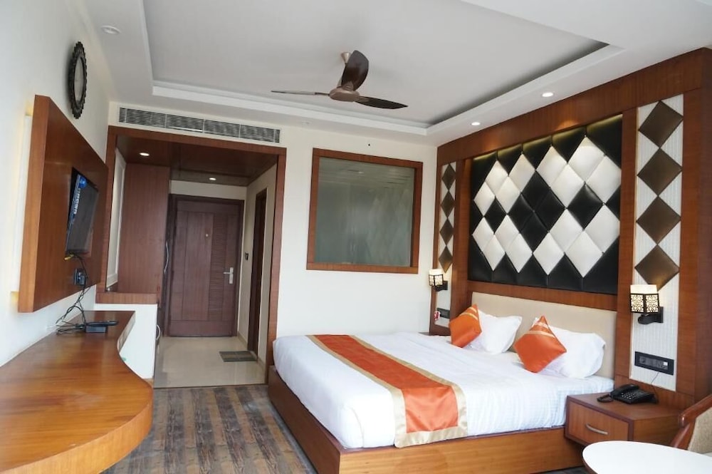 Executive Room photo 2