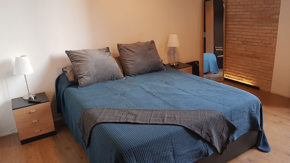 Habitación Doble Deluxe, Baño Privado Externo (Loft R1)