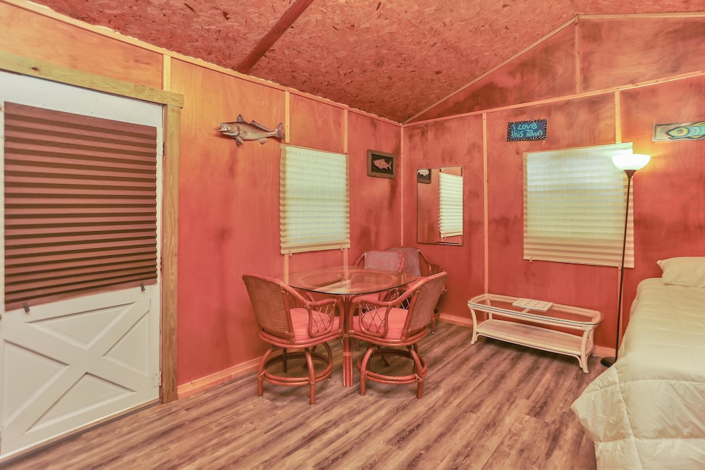 House, Multiple Beds (The Fish Camp) photo 3