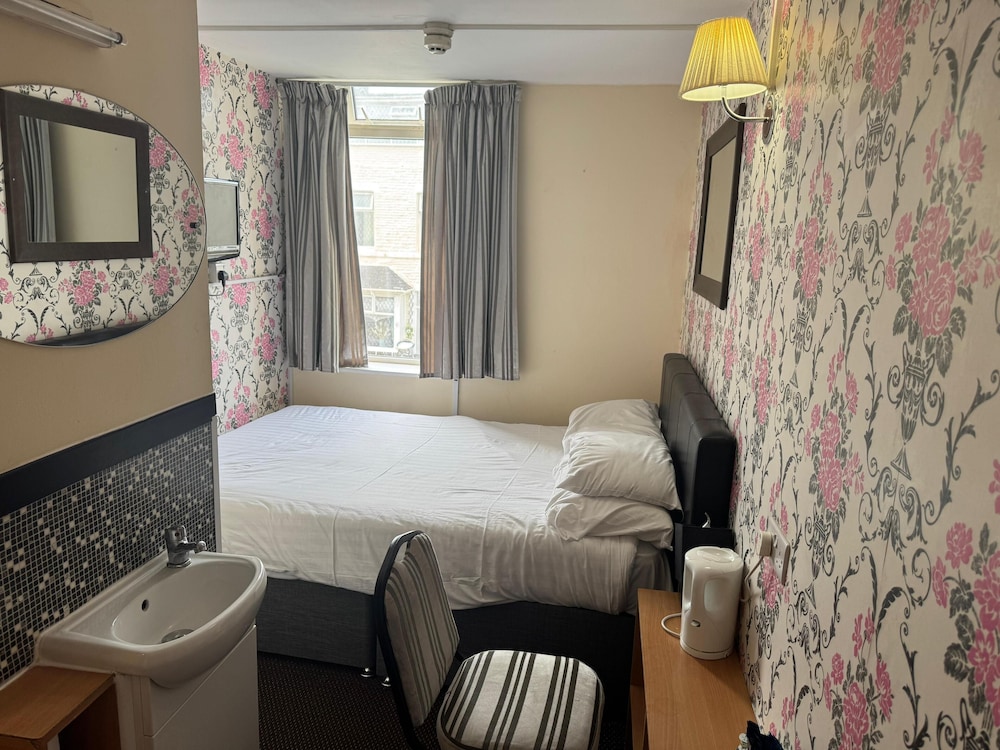 Standard Double Room 210