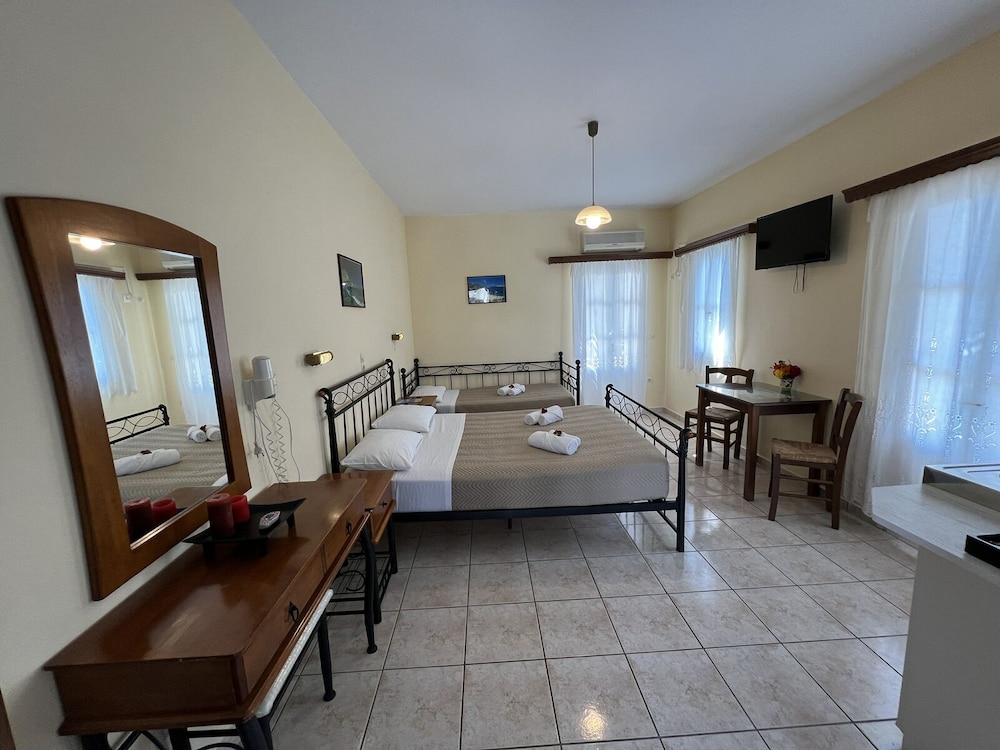 Triple Room photo 3