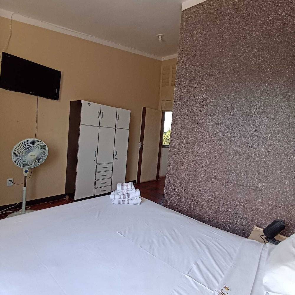 Basic Double or Twin Room photo 2