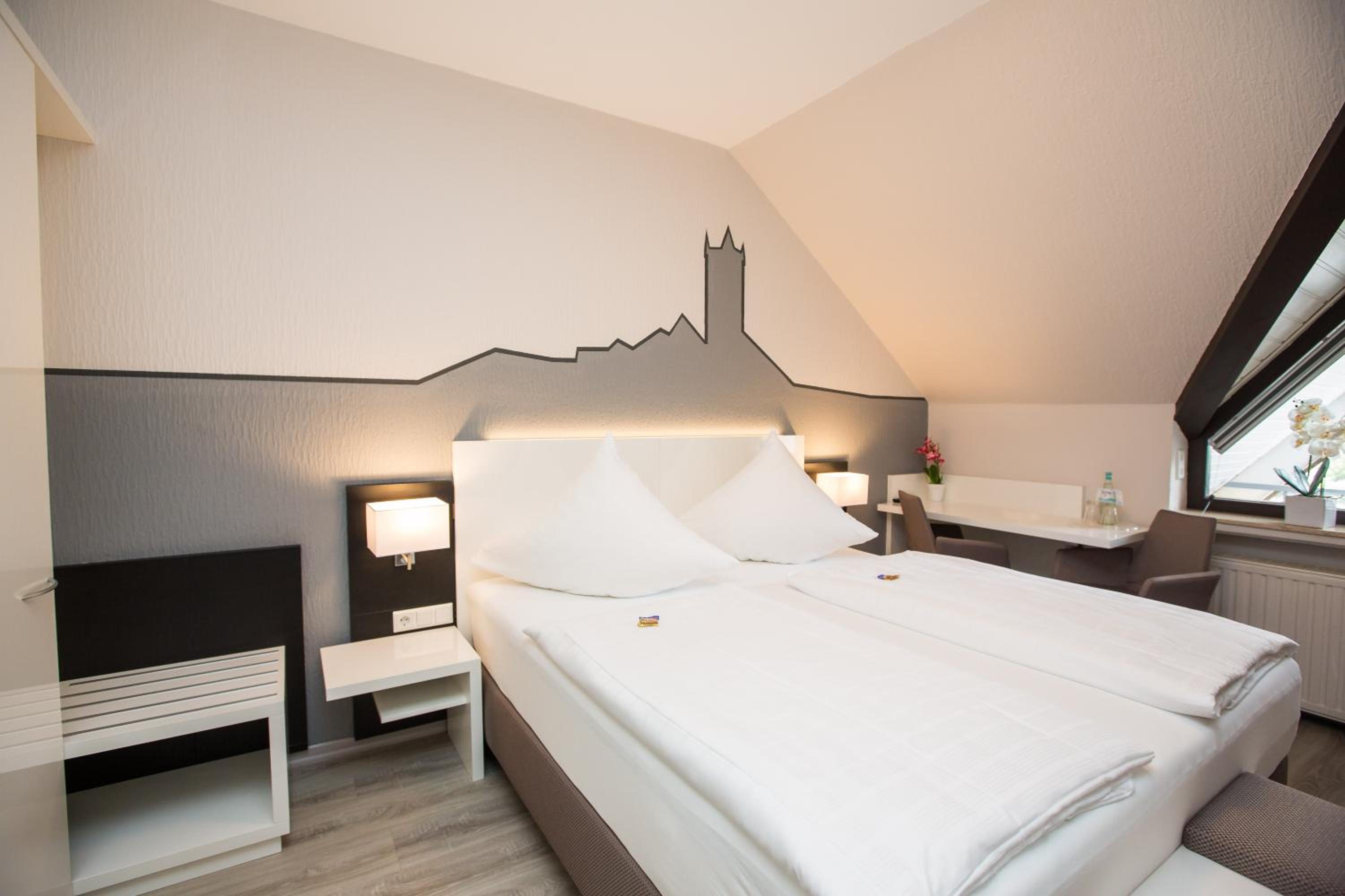 Double Room with River View and Balcony photo 2