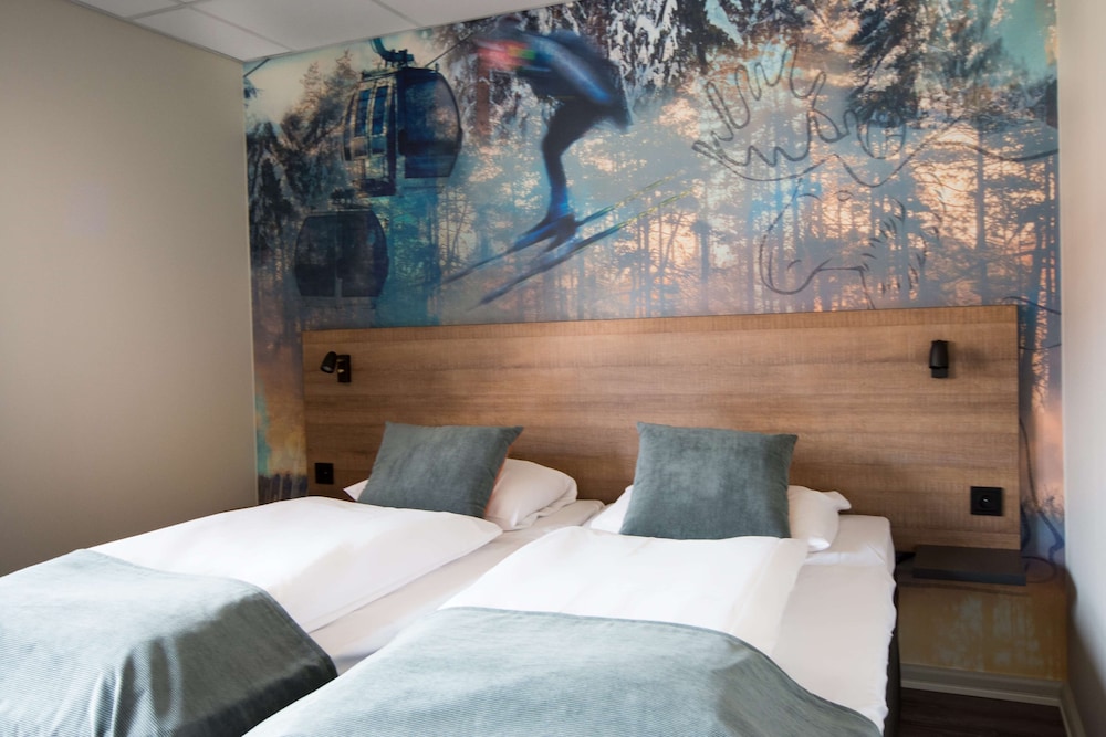 Standard Twin Room - Photo 3