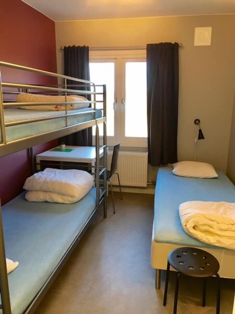 Triple Room, Shared Bathroom photo 1