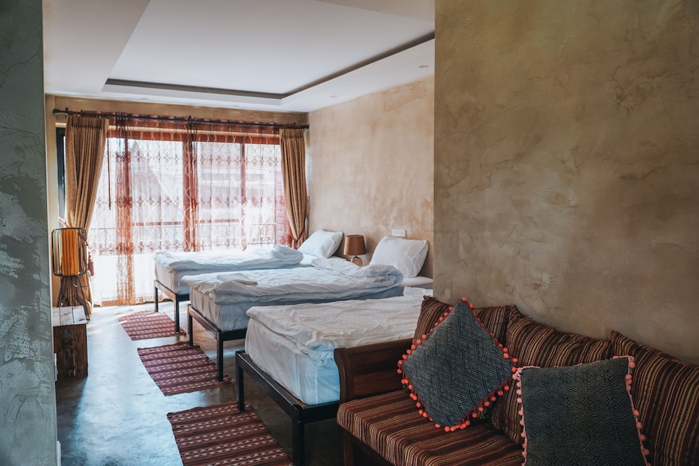 Deluxe Triple Room, 1 Bedroom, Mountain View, Executive Level photo 1