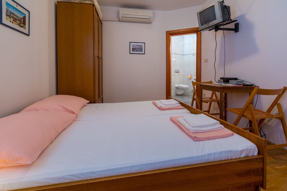Apartment, 2 Bedrooms, Sea View
