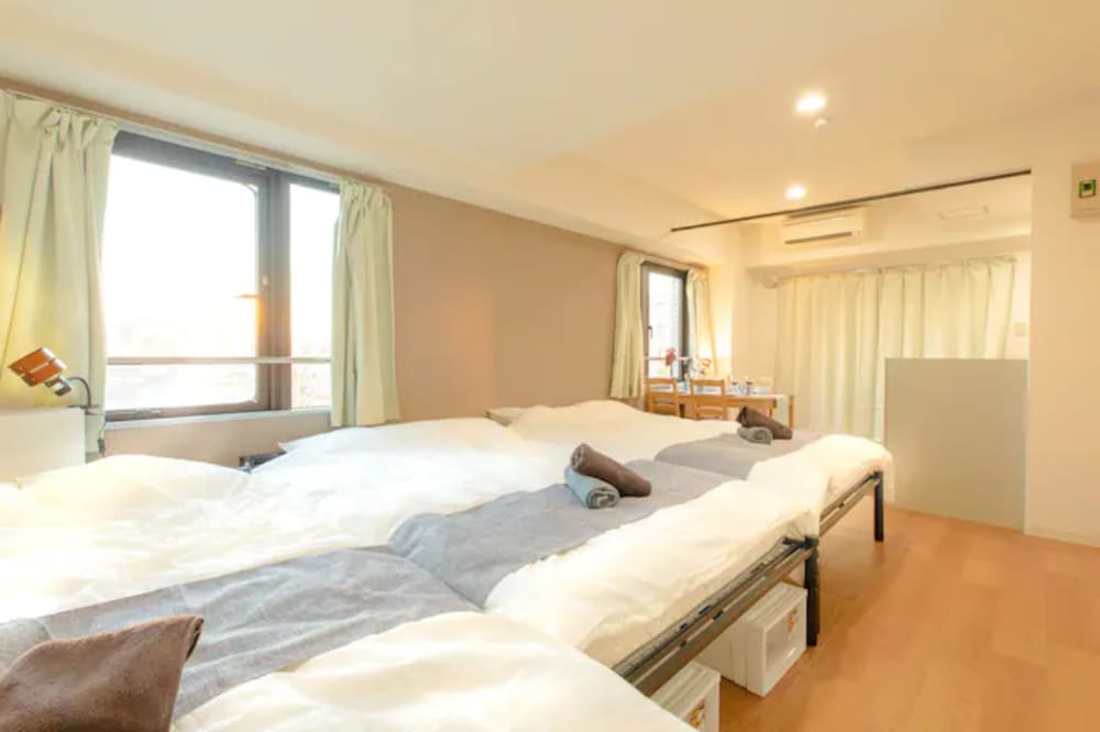 Nakano 502, NS - [Up to 6 Guests]1 Room (40sqm)/3 beds/7 min to Nearest Station/Close to Shinjuku photo 1