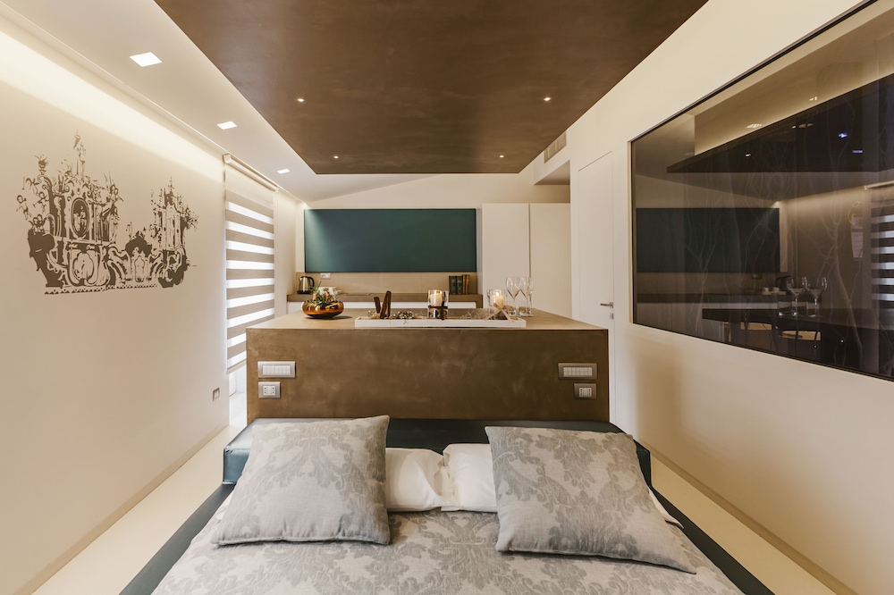 Suite, Balcony photo 2
