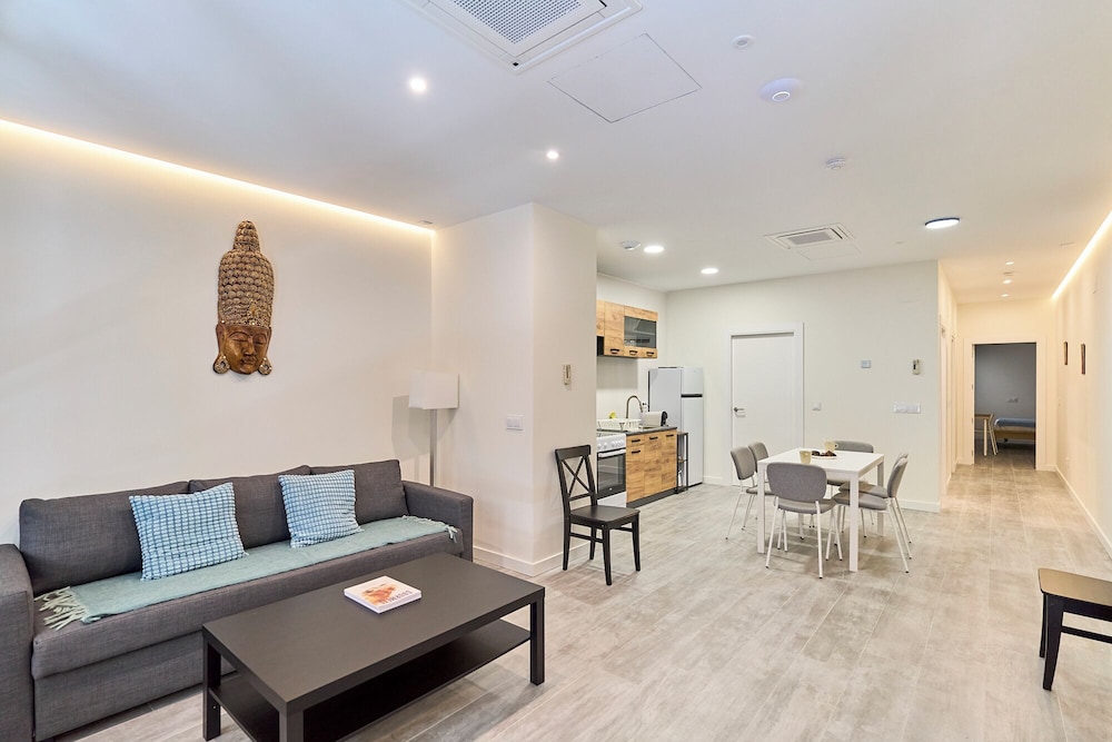 Superior Apartment
