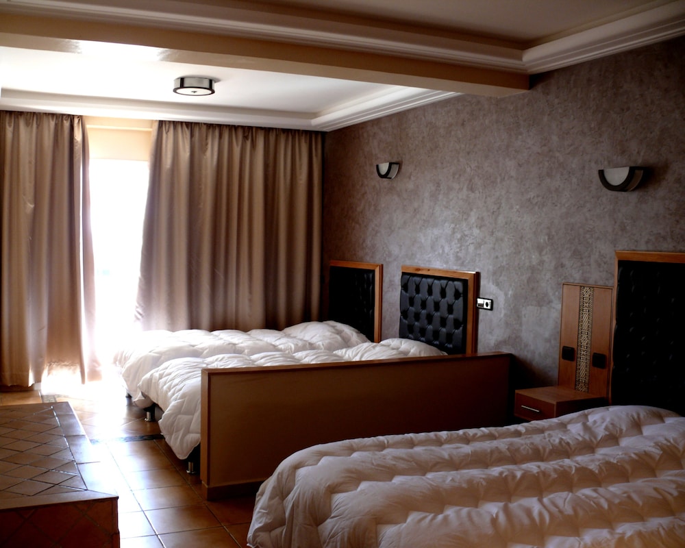 Quadruple Room (2+2) photo 1