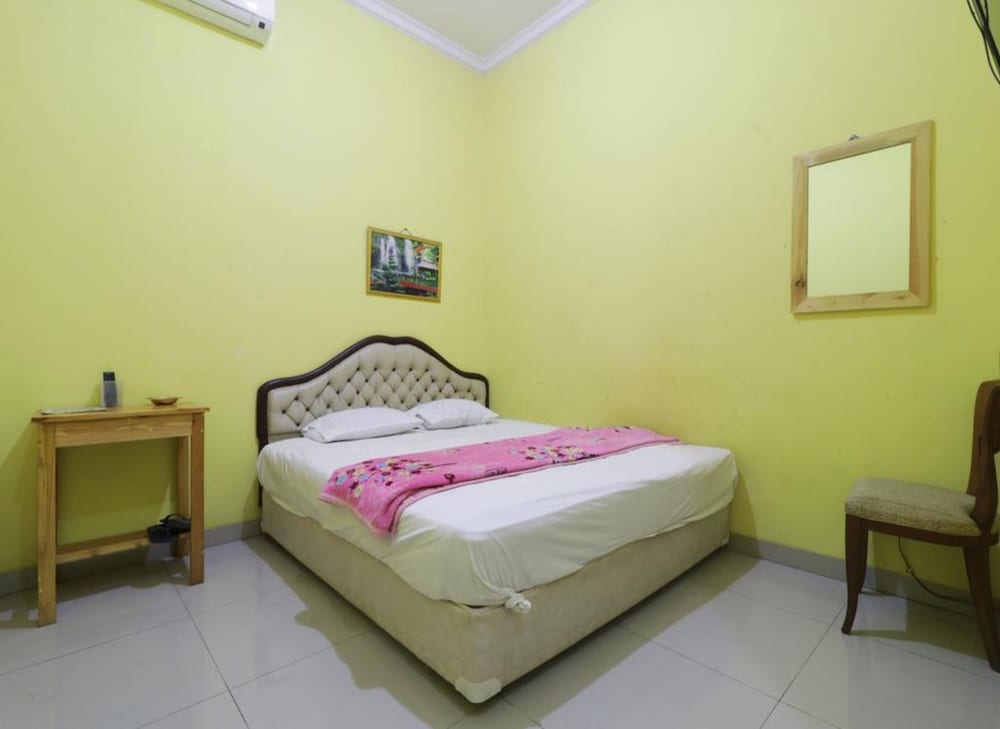 Single Room - Photo 8