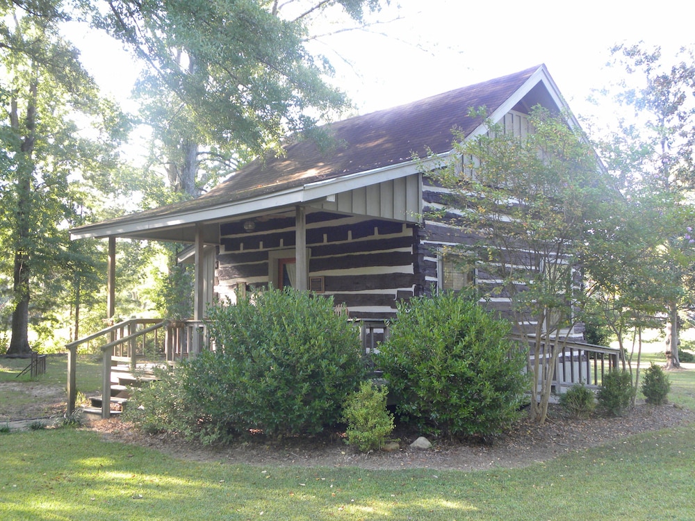 Burford Cabin photo 2
