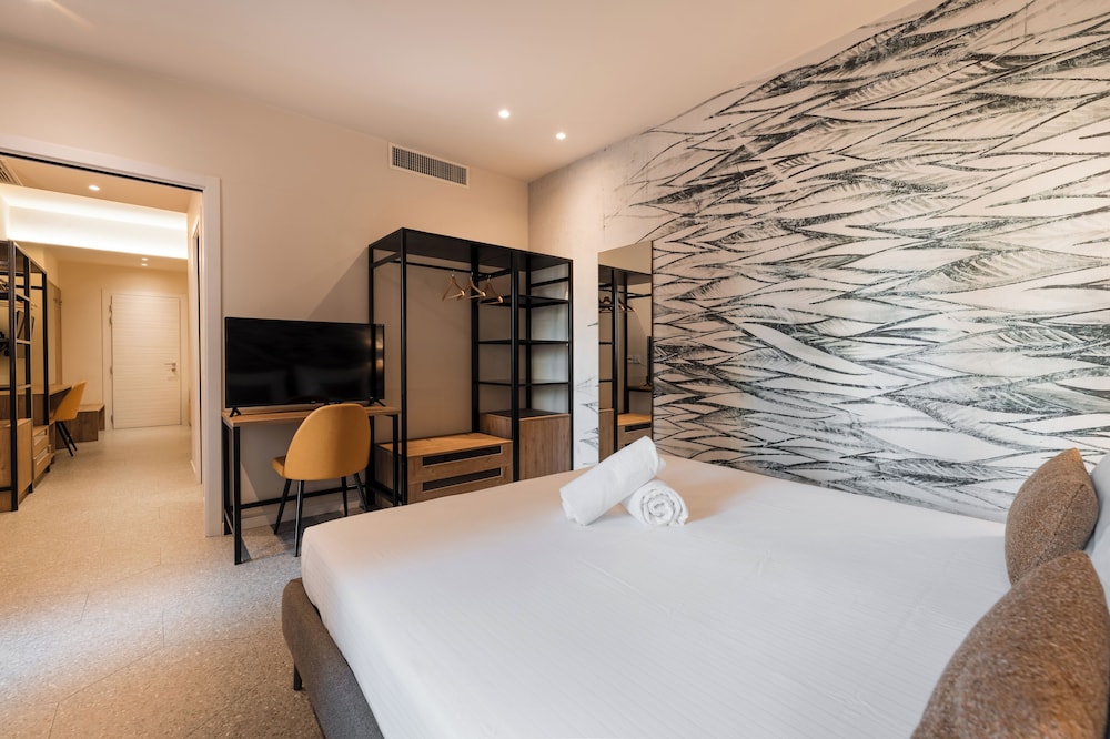 Family Suite - Photo 6
