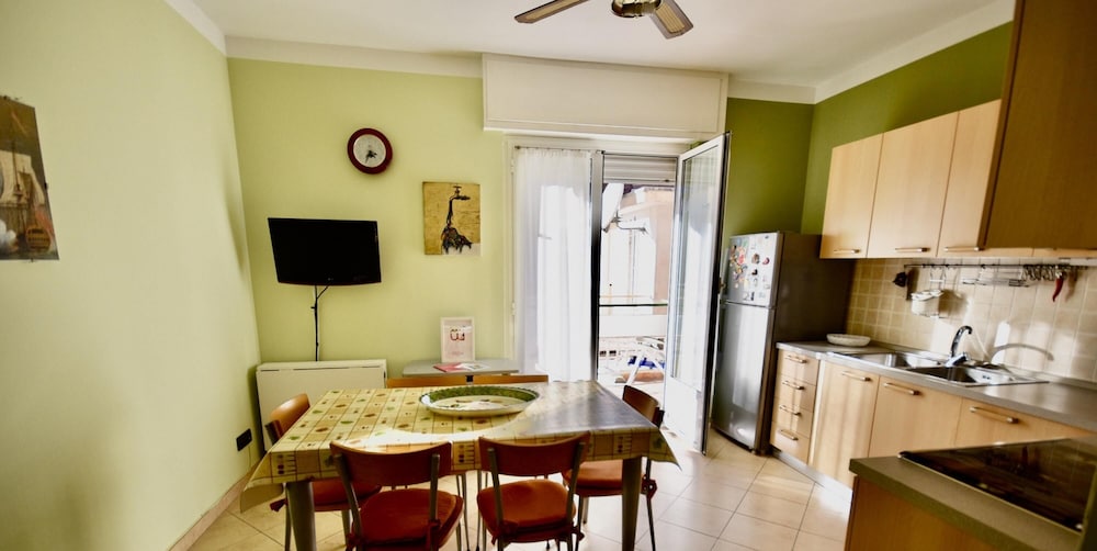 Apartment photo 3