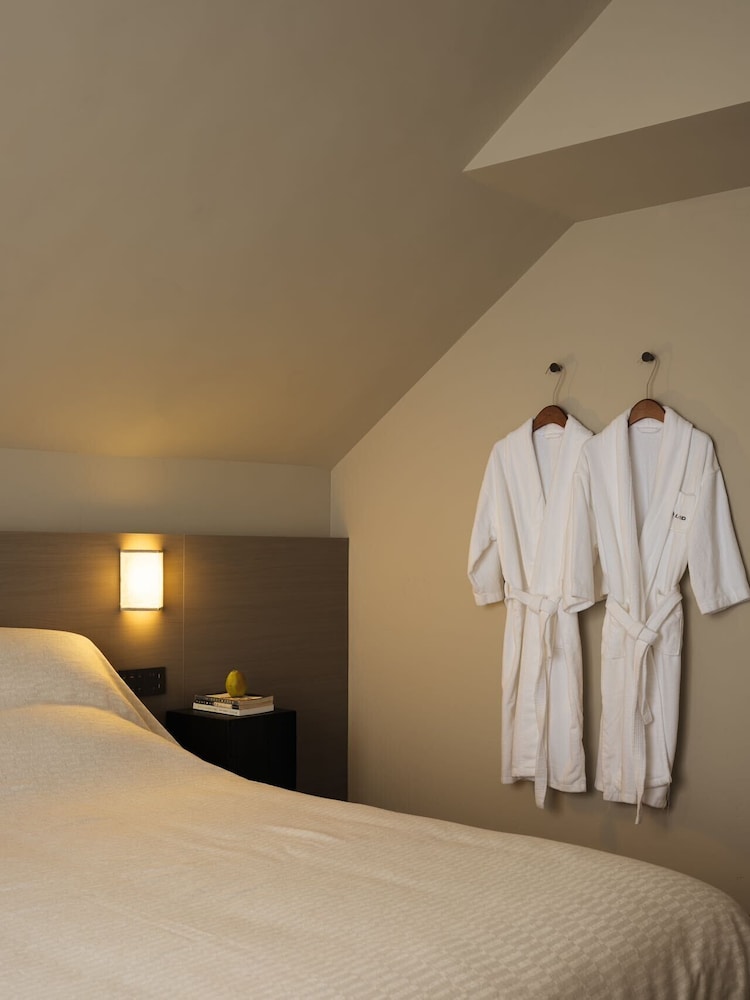 Signature Double Room, Patio, Ocean View