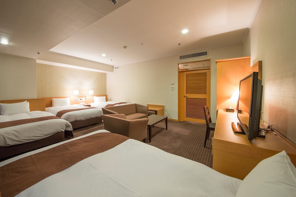 Family Quadruple Room, 4 Bedrooms, Non Smoking (Meal for children will be charged at check in) photo 2