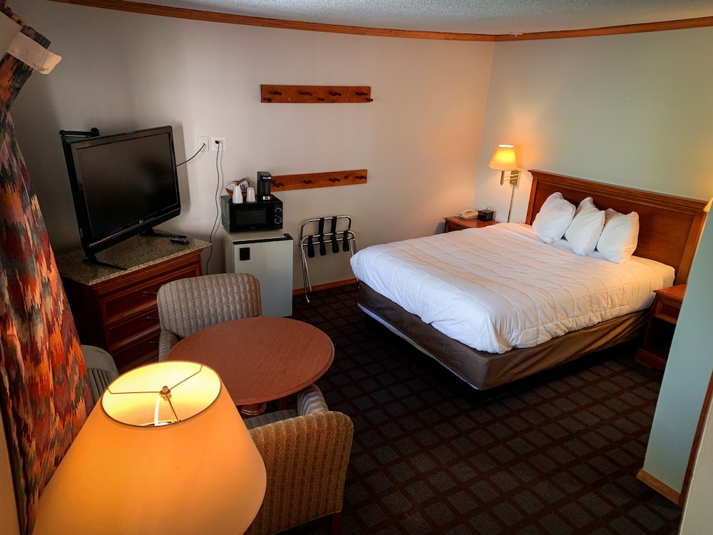 Comfort Room, 1 Queen Bed photo 3